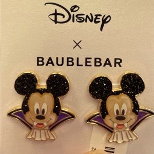 Disney Baublebar Mickey Mouse Dracula 🧛‍♀️ Halloween earrings NIP